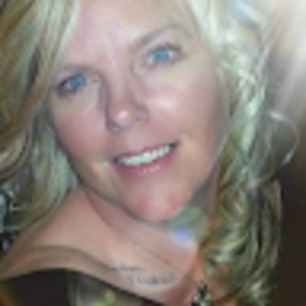 Meet your Posher, Melyssa